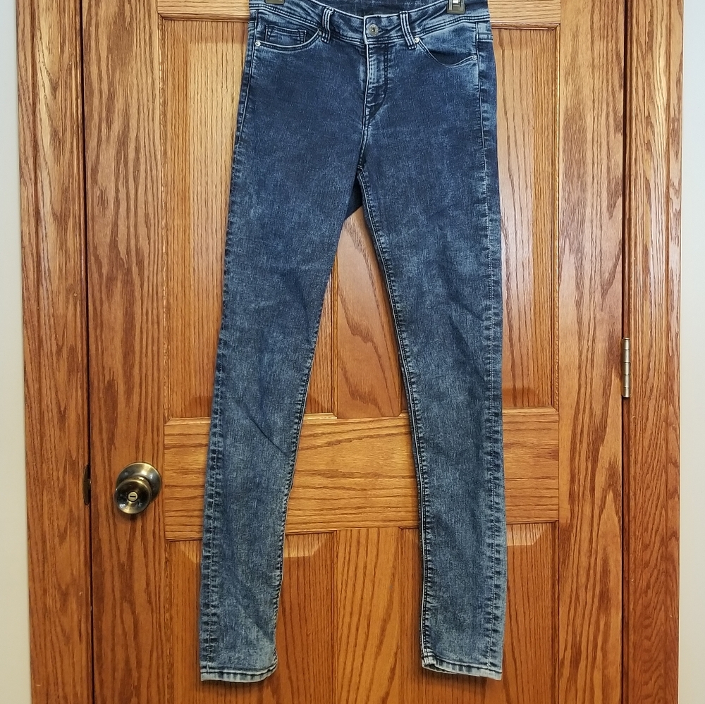 H & M Divided Jeans